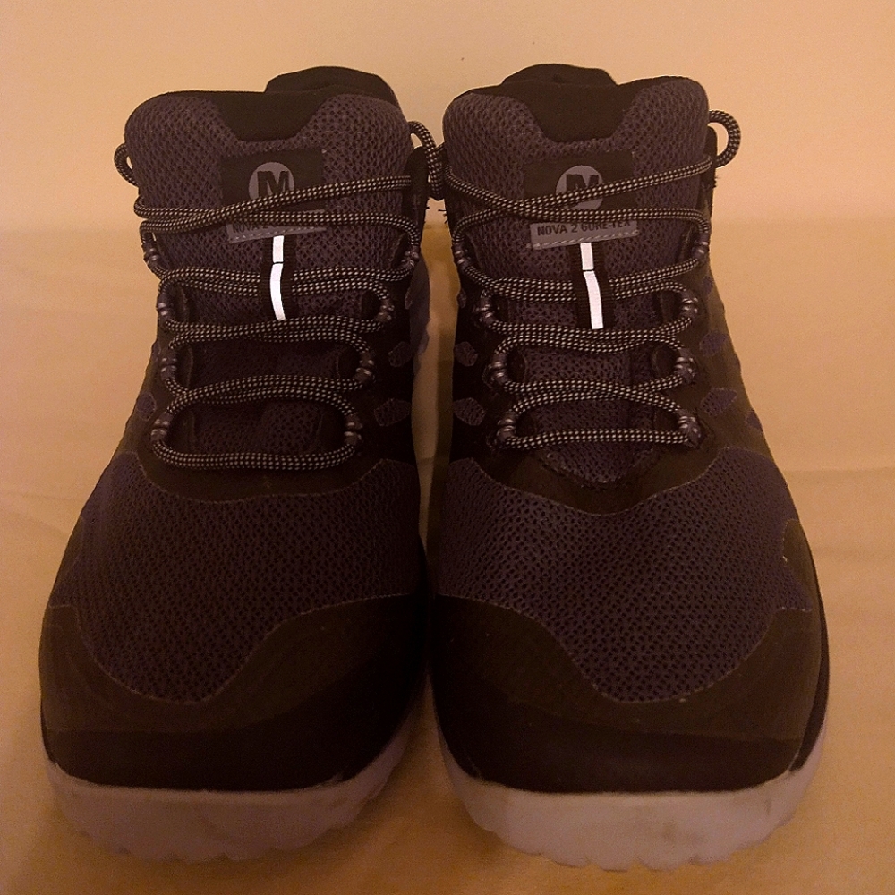 Men's shoes
